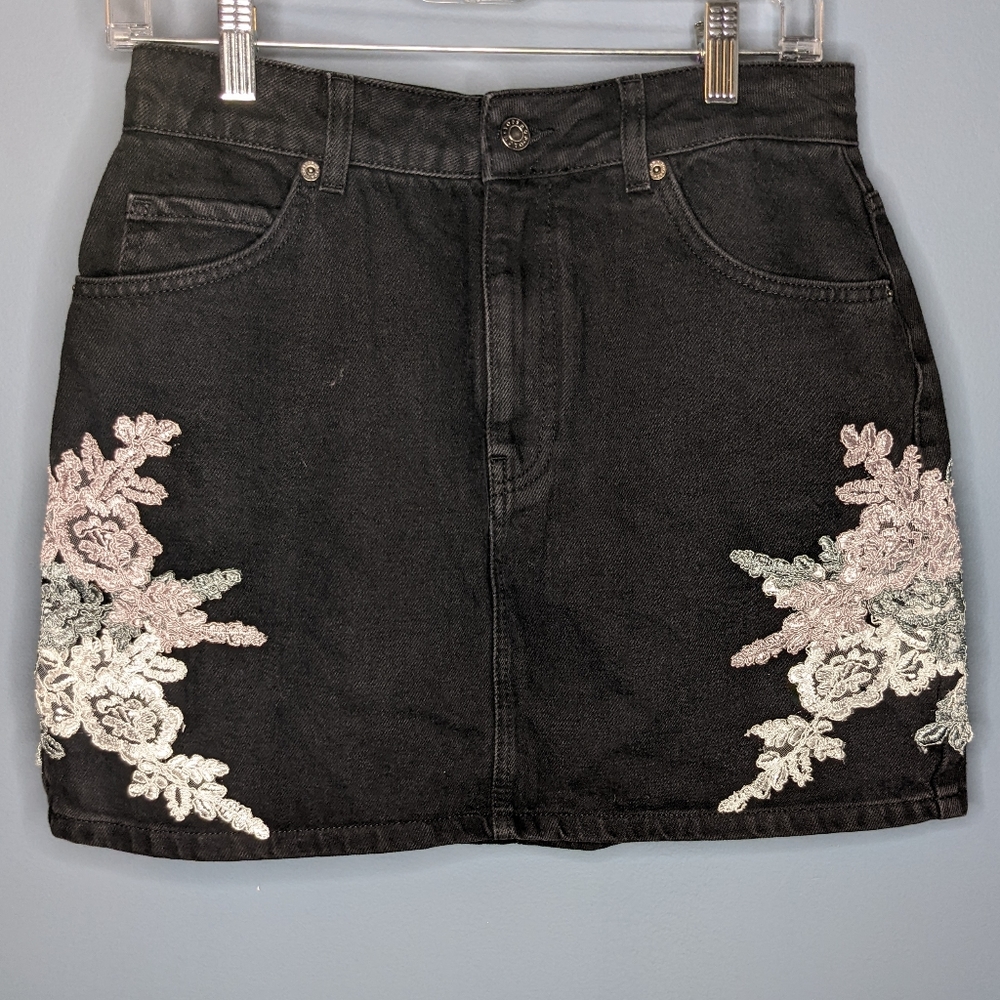 Topshop Moto Embroidered Black Denim Skirt